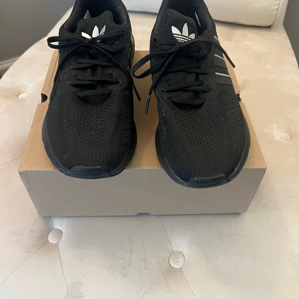 adidas Women's Swift Run 22 Sneaker